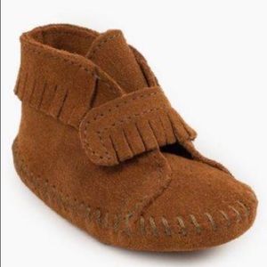 Minnetonka Front Strap leather bootie moccasins